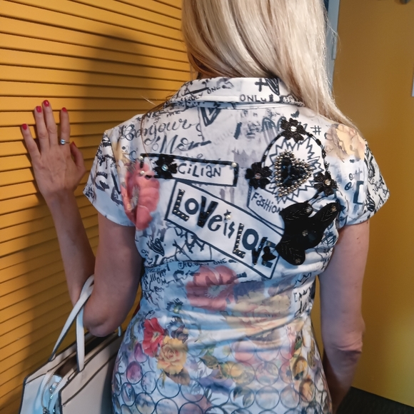 Designer floral short sleeve dress Small - Picture 7 of 9